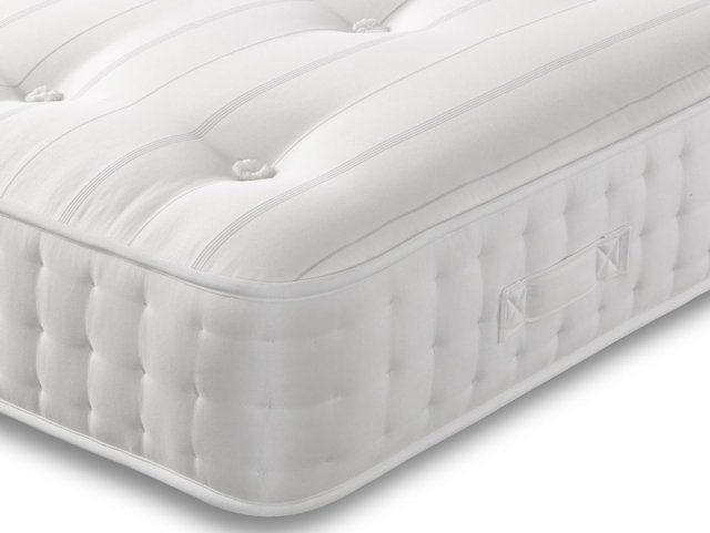 Willow and Eve Bed Co. OrthoCare Natural Pocket 3000 Mattress - 4ft6 Double